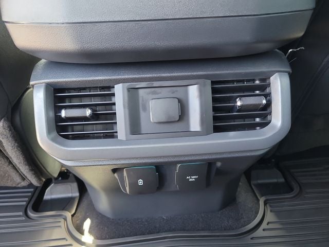 2026 Ford F-150 XLT 4WD SUPERCREW