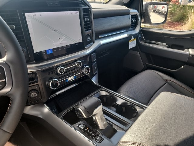 2026 Ford F-150 Lariat 4WD SUPERCREW