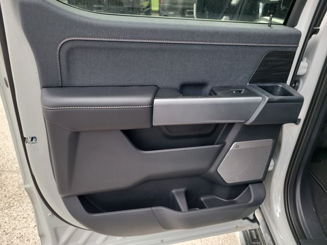 2026 Ford F-150 Lariat 4WD SUPERCREW