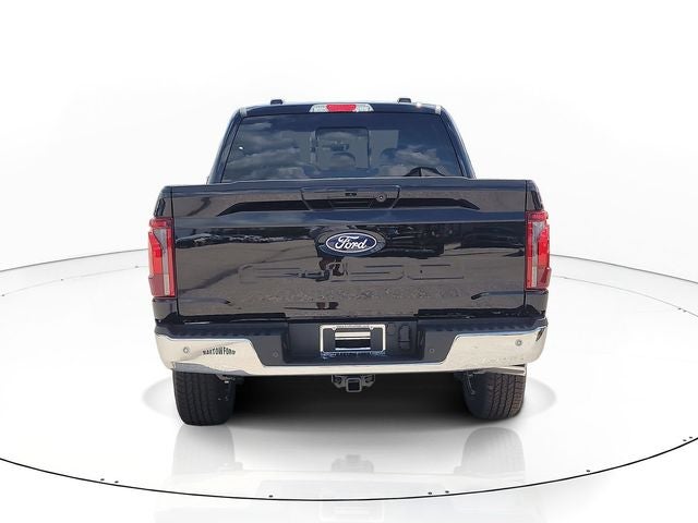 2026 Ford F-150 Lariat 4WD SUPERCREW
