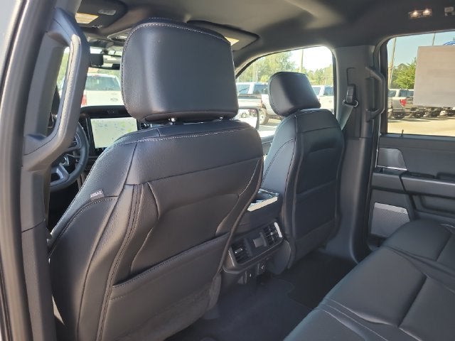 2026 Ford F-150 Lariat 4WD SUPERCREW