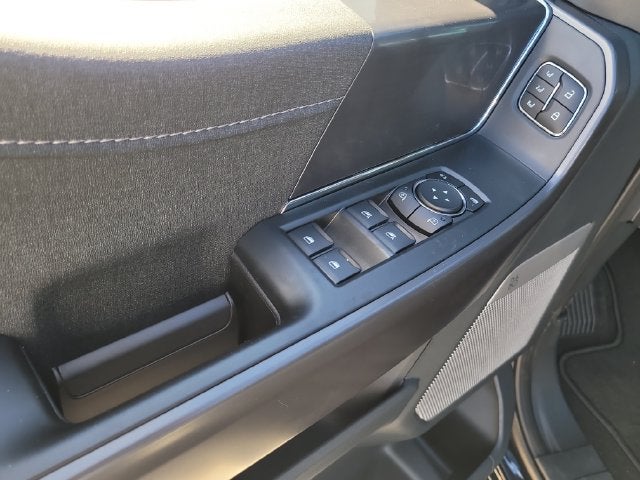 2026 Ford F-150 Lariat 4WD SUPERCREW