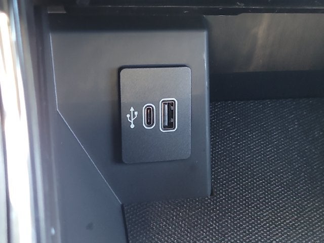 2026 Ford F-150 Lariat 4WD SUPERCREW