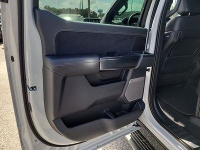2026 Ford F-150 Platinum 4WD SUPERCREW