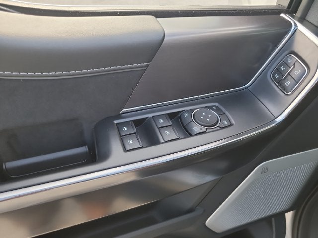2026 Ford F-150 Platinum 4WD SUPERCREW