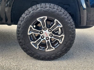 2024 GMC Canyon AT4