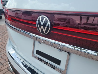 2024 Volkswagen Atlas 2.0T SE w/Technology