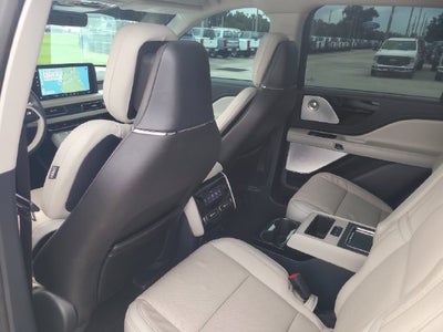 2025 Lincoln Aviator Reserve LUXURY PACKAGE