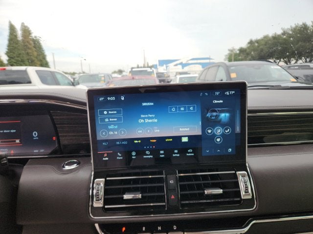 2024 Lincoln Navigator L Black Label