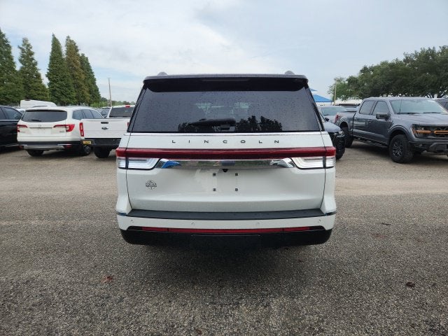 2024 Lincoln Navigator L Black Label