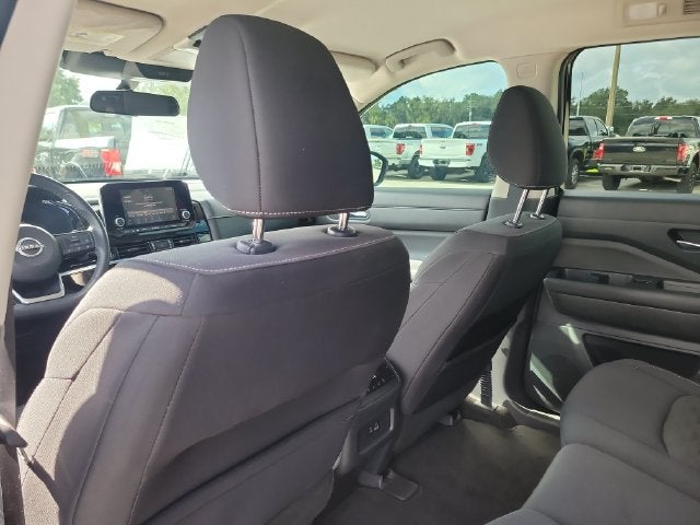 2022 Nissan Pathfinder SV V-6