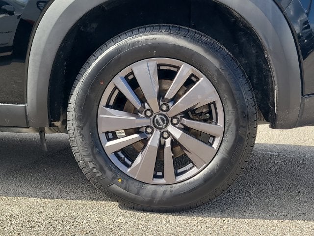 2022 Nissan Pathfinder SV V-6