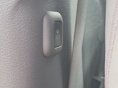 2021 Toyota Sienna XLE 8 Passenger
