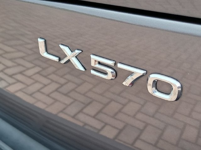 2016 Lexus LX 570