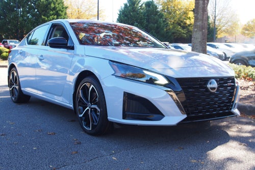 2025 Nissan Altima SR