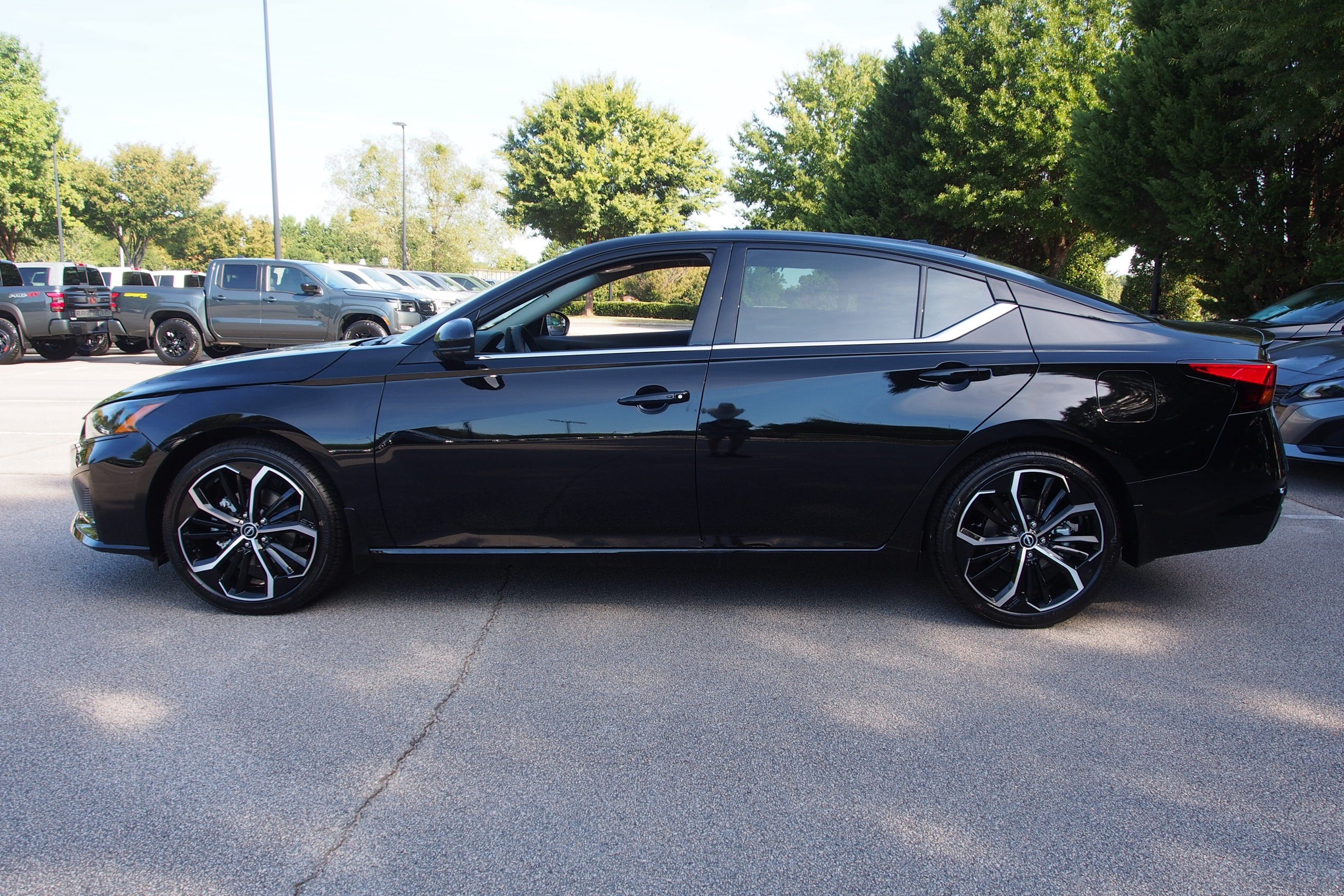 2026 Nissan Altima SR