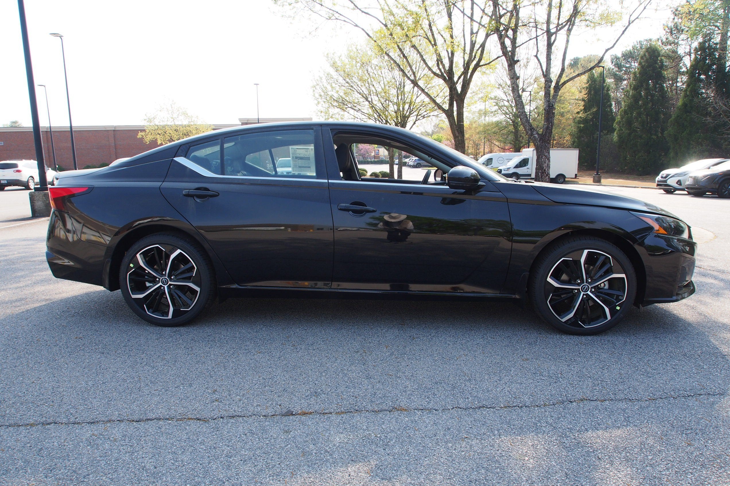 2026 Nissan Altima SR