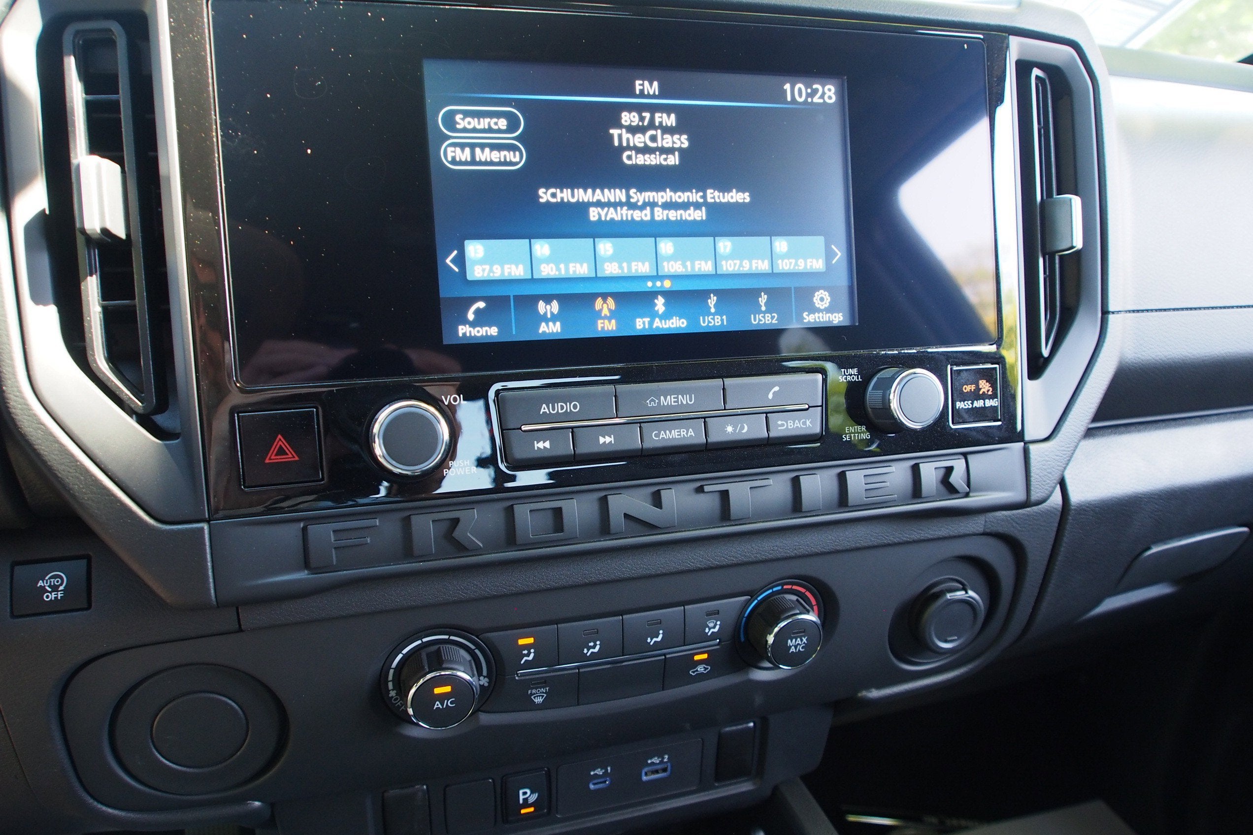 2026 Nissan Frontier S