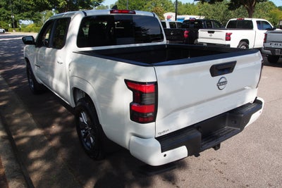 2027 Nissan Frontier SV