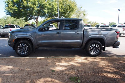2027 Nissan Frontier SV