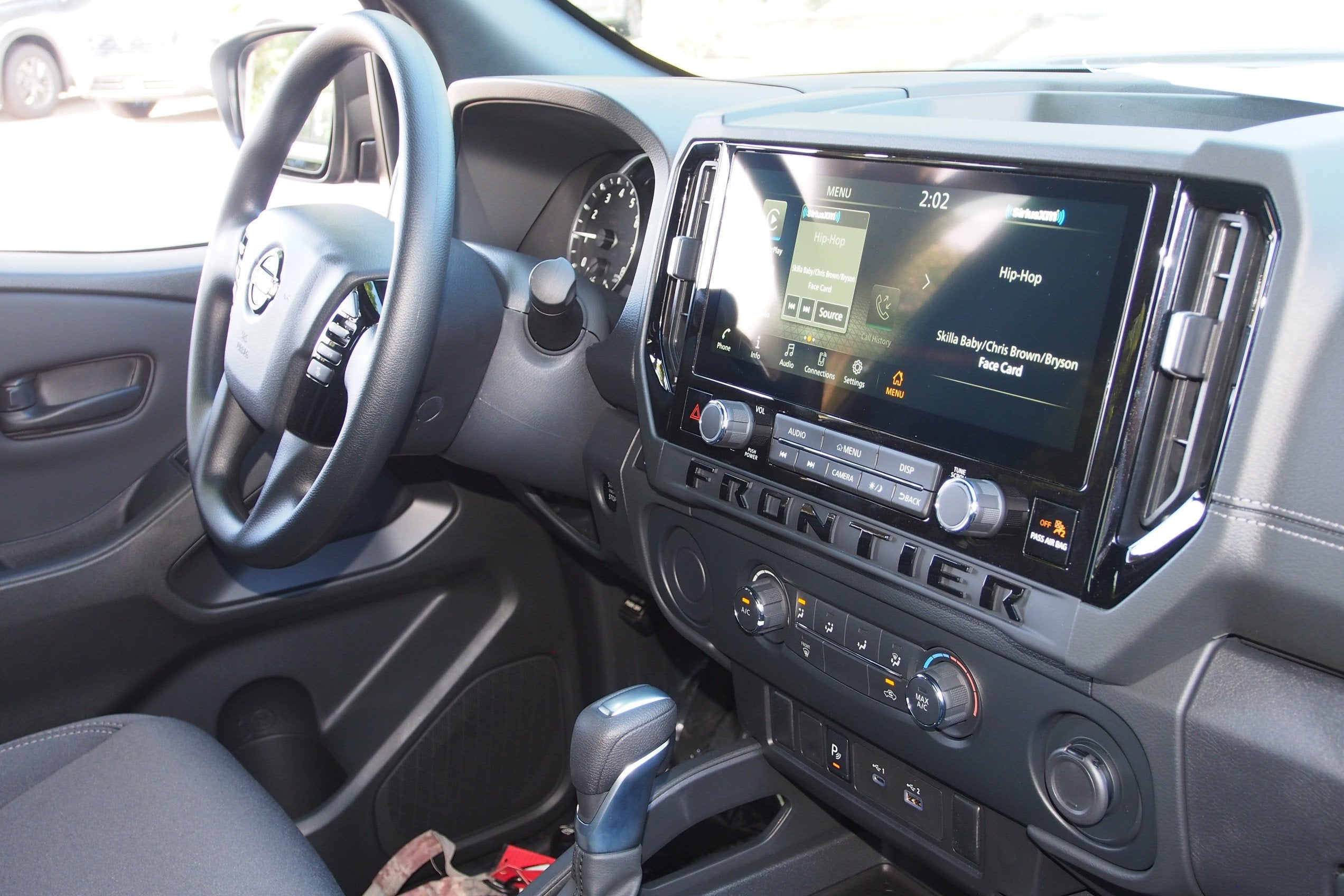 2027 Nissan Frontier SV
