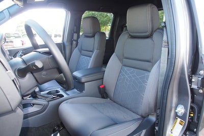 2027 Nissan Frontier SV