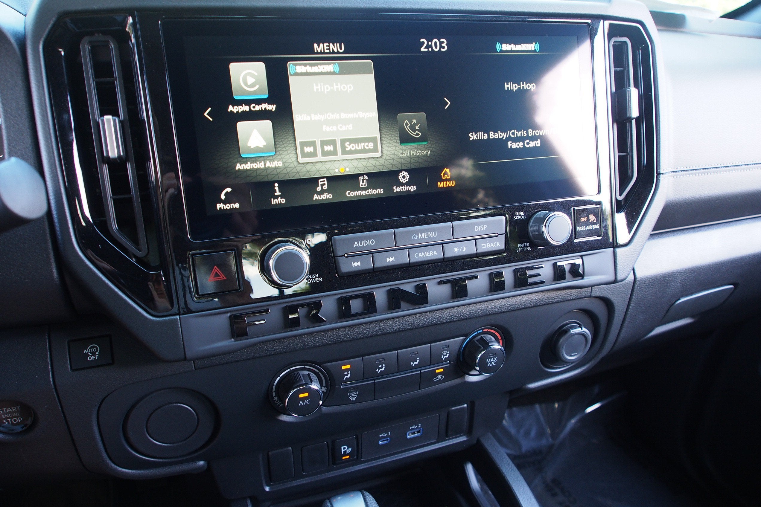 2027 Nissan Frontier SV