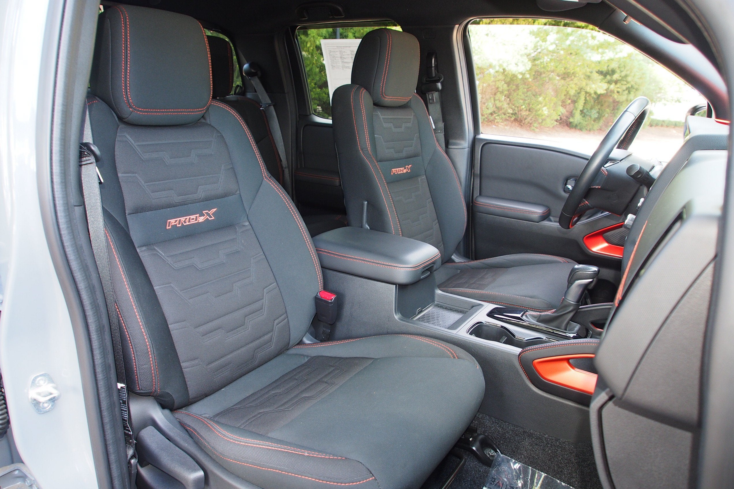 2022 Nissan Frontier PRO-X