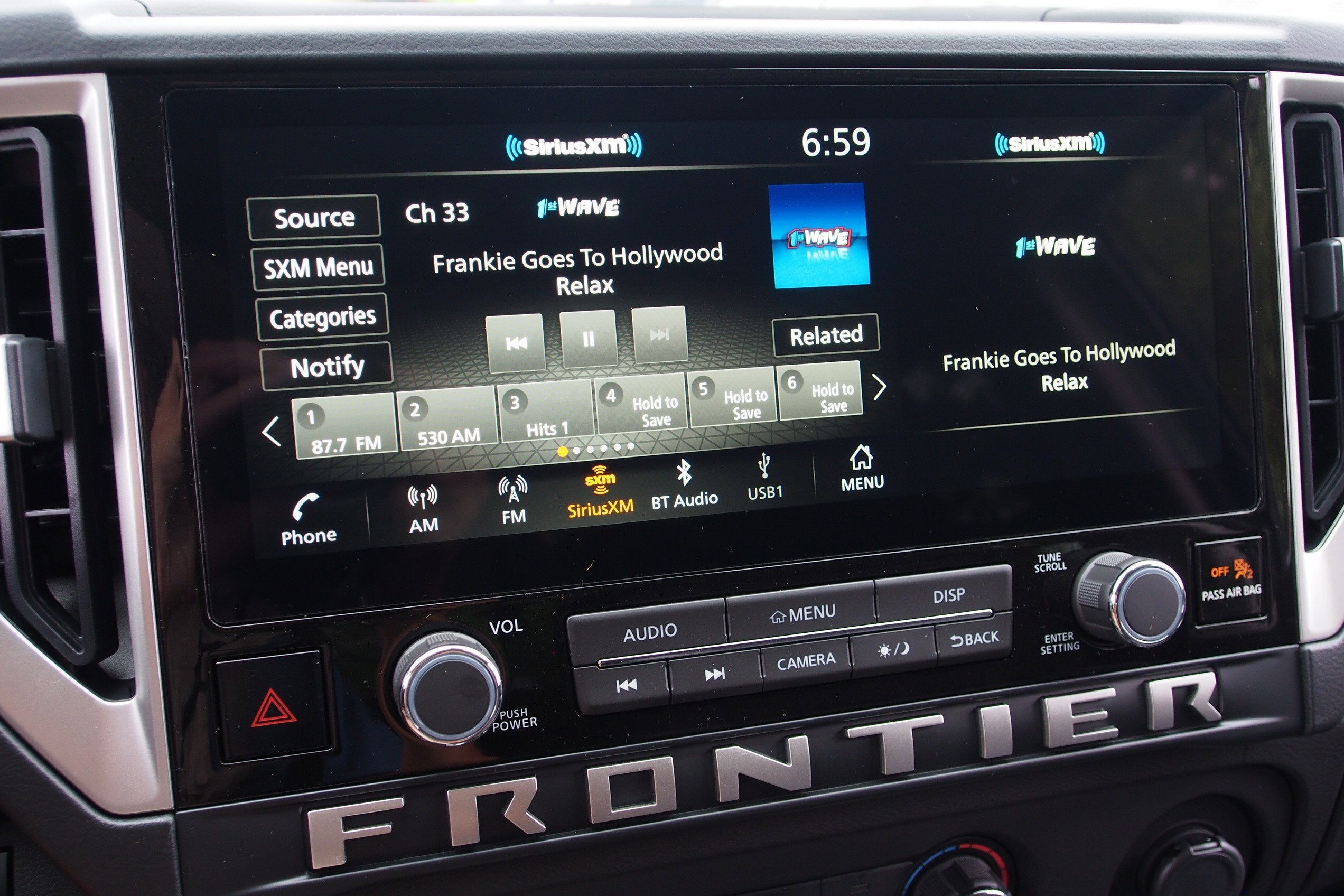 2026 Nissan Frontier SV