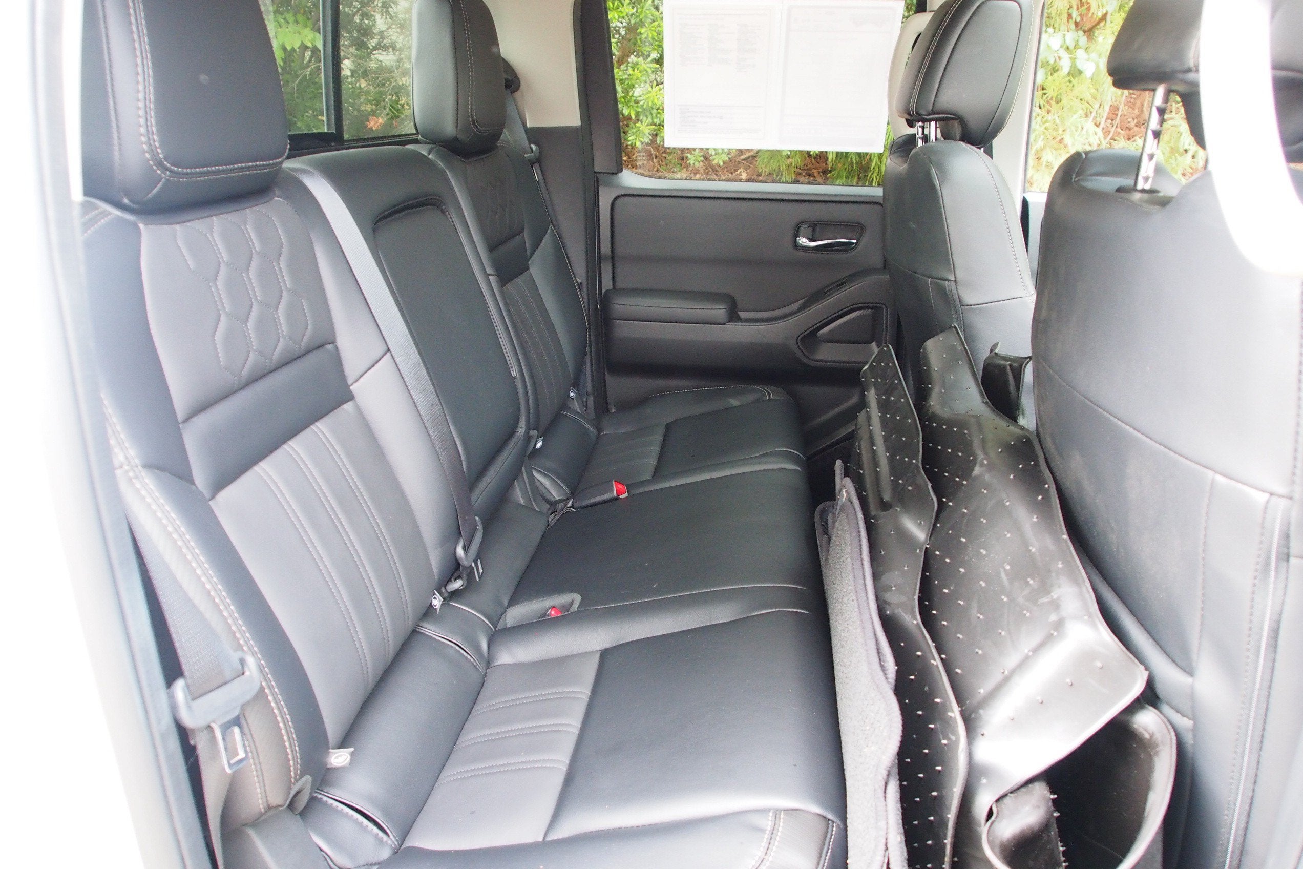 2024 Nissan Frontier SL