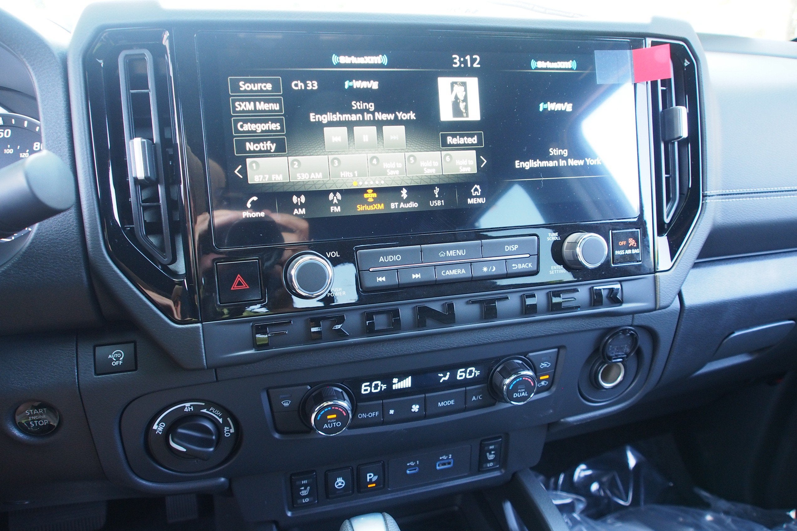 2026 Nissan Frontier SV