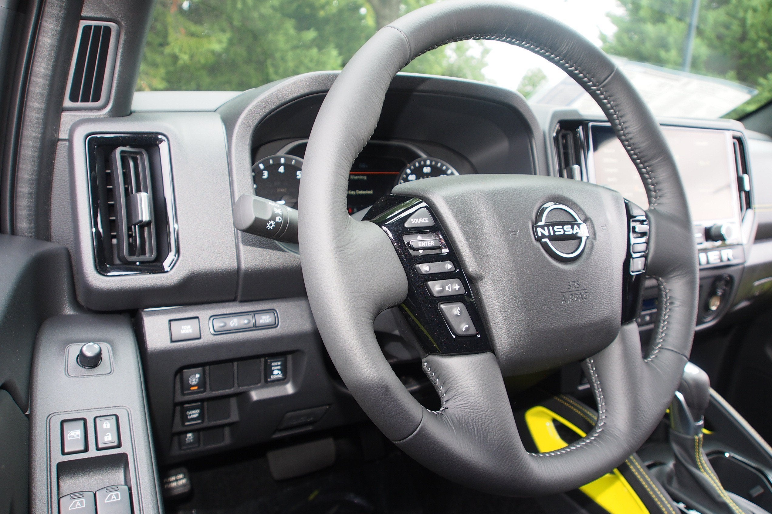2027 Nissan Frontier SV