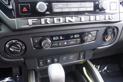 2027 Nissan Frontier SV