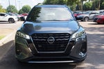 2022 Nissan Kicks SR