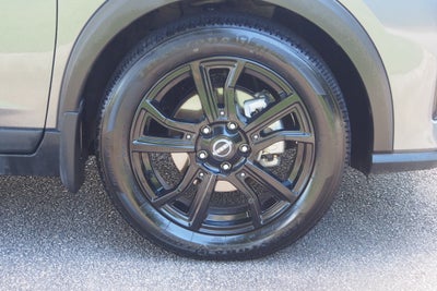 2022 Nissan Kicks SR