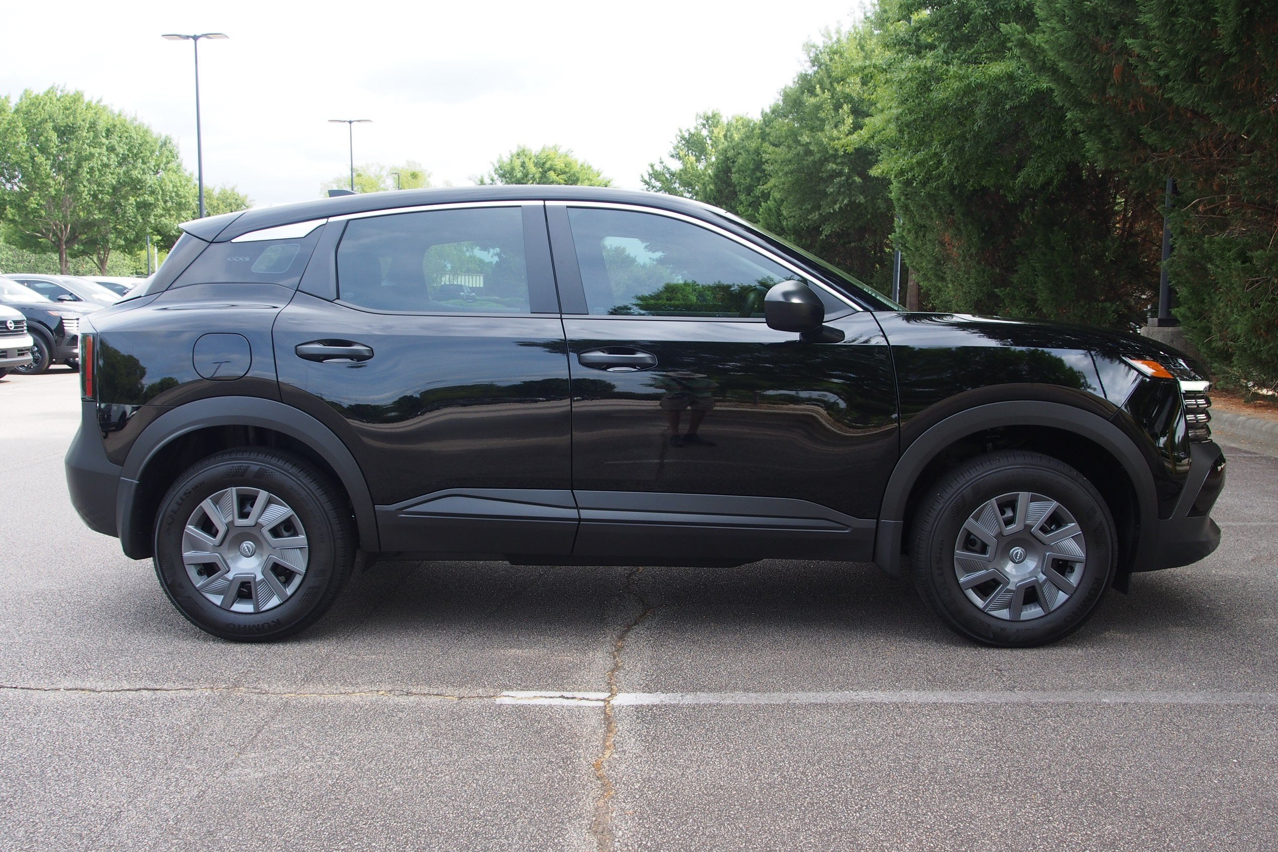 2026 Nissan Kicks S