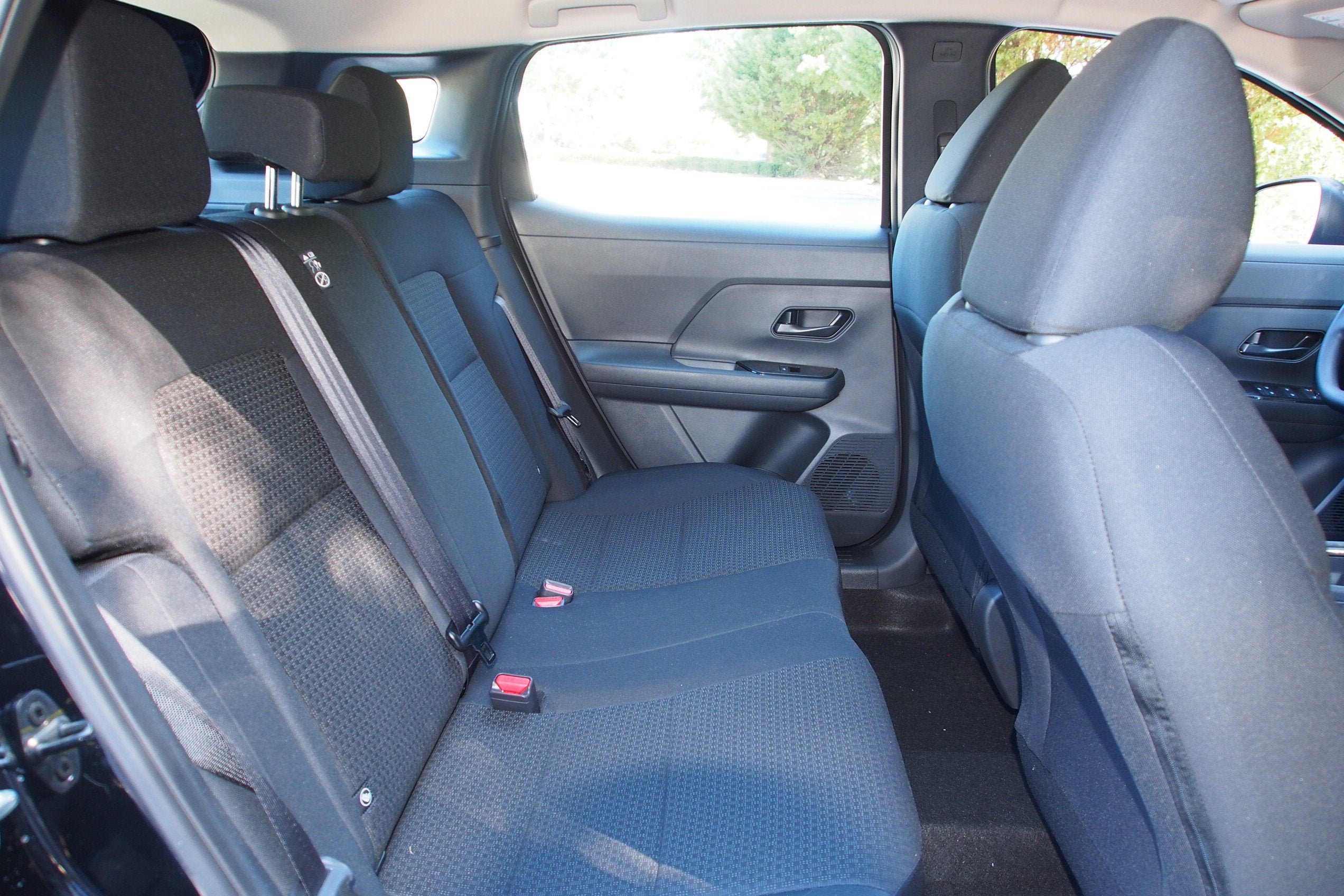 2027 Nissan Kicks S