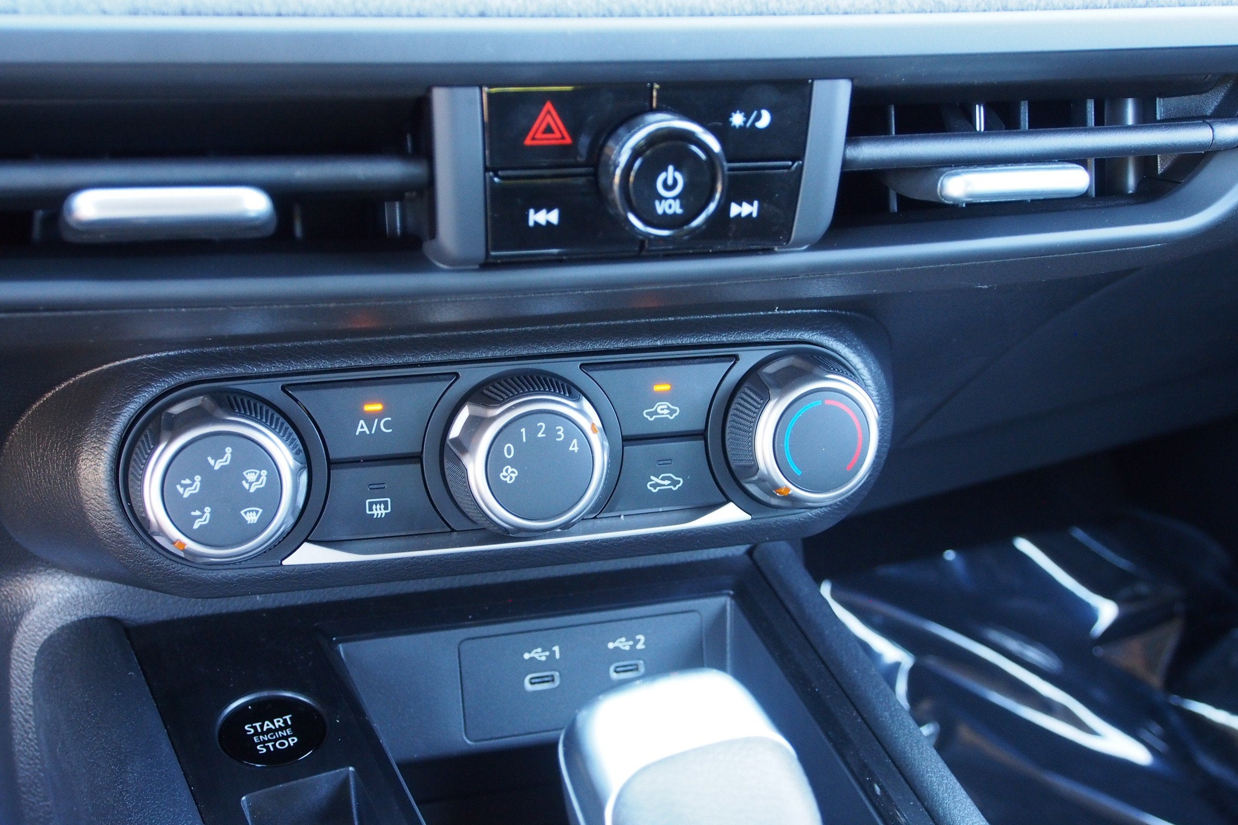 2027 Nissan Kicks S