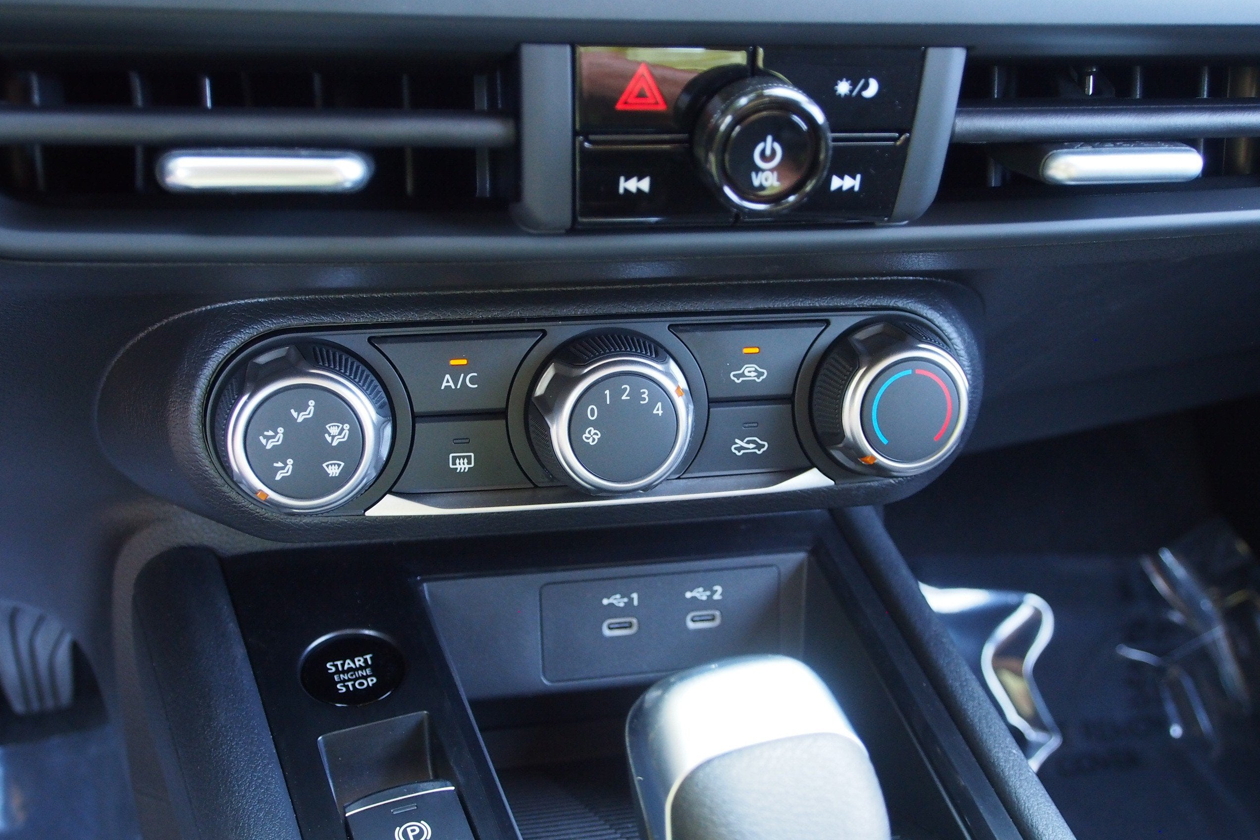 2027 Nissan Kicks S