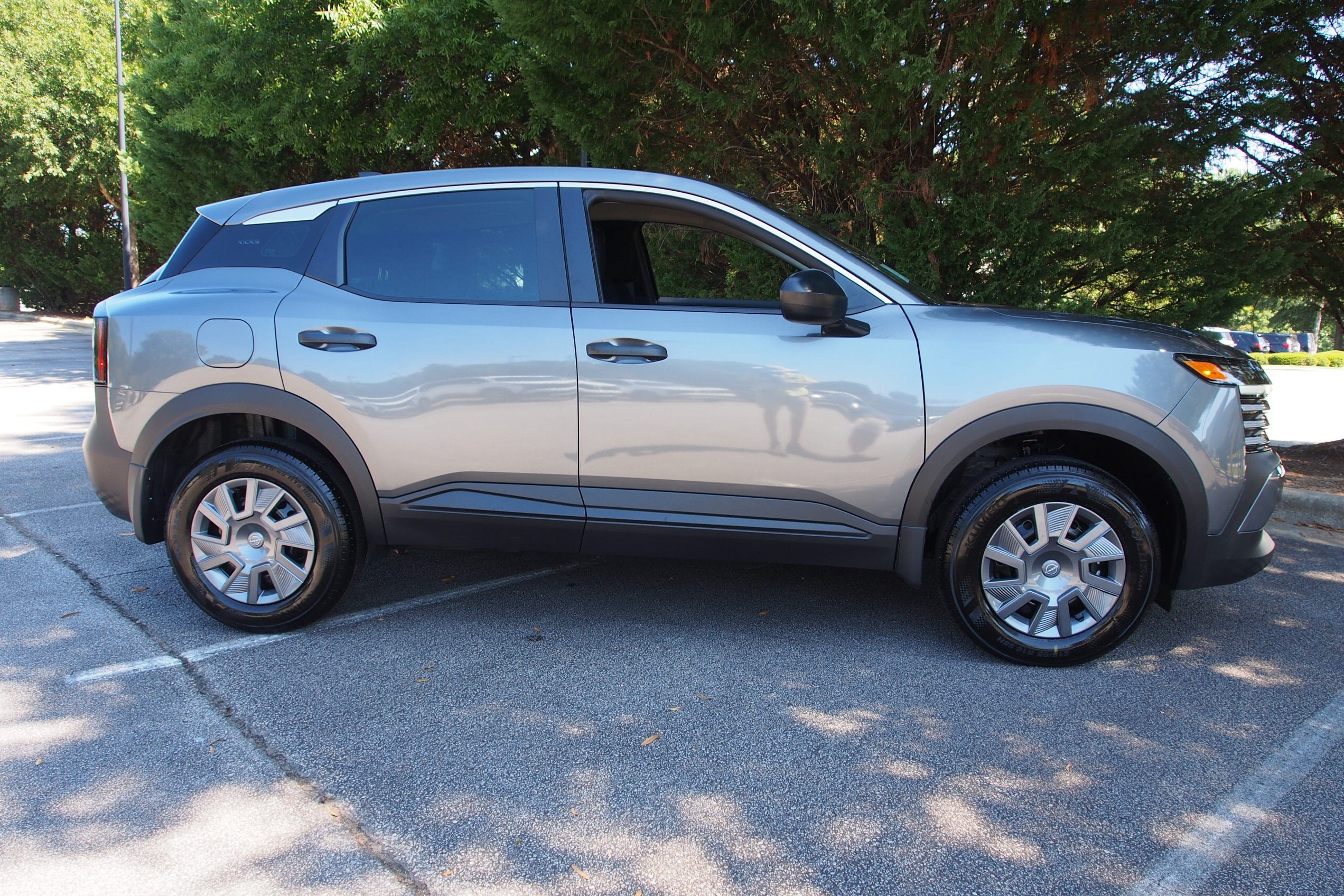 2027 Nissan Kicks S