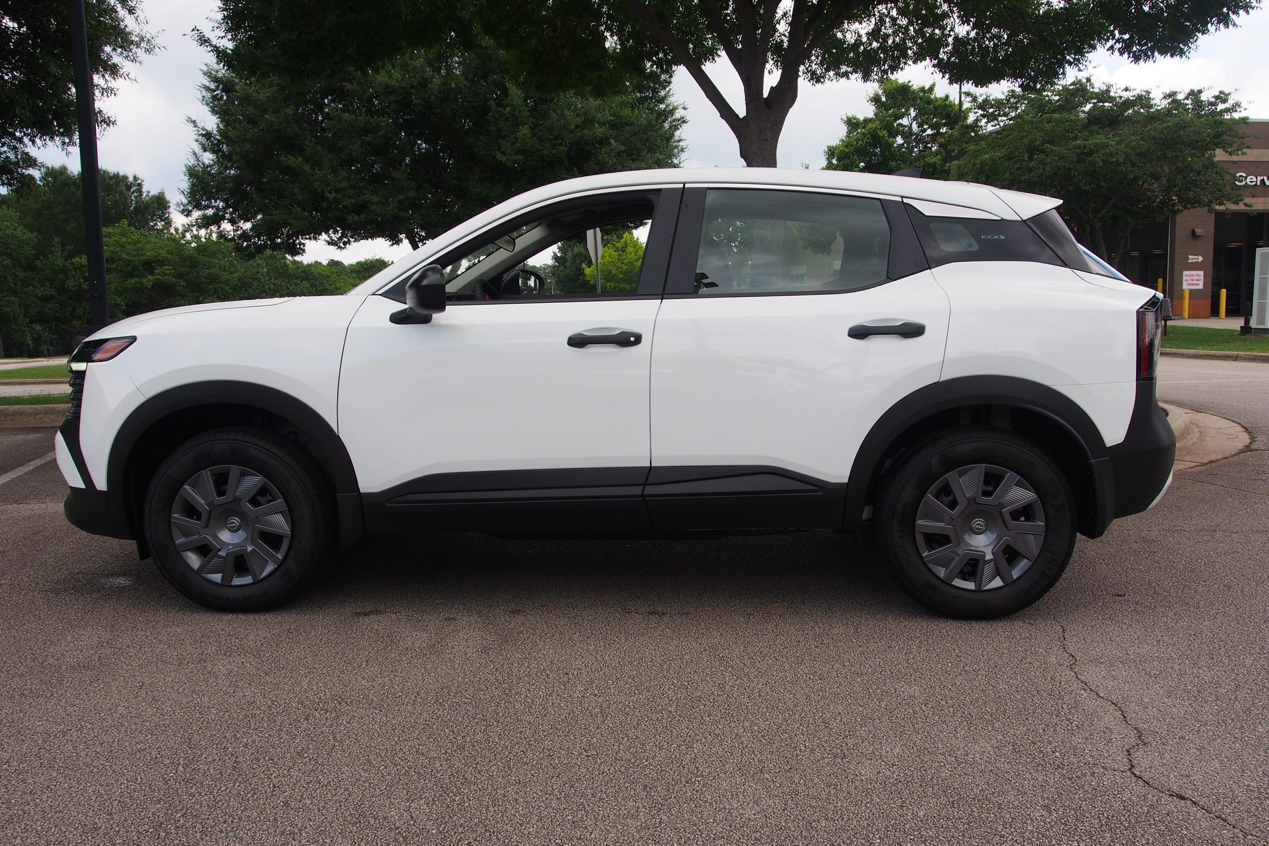 2026 Nissan Kicks S
