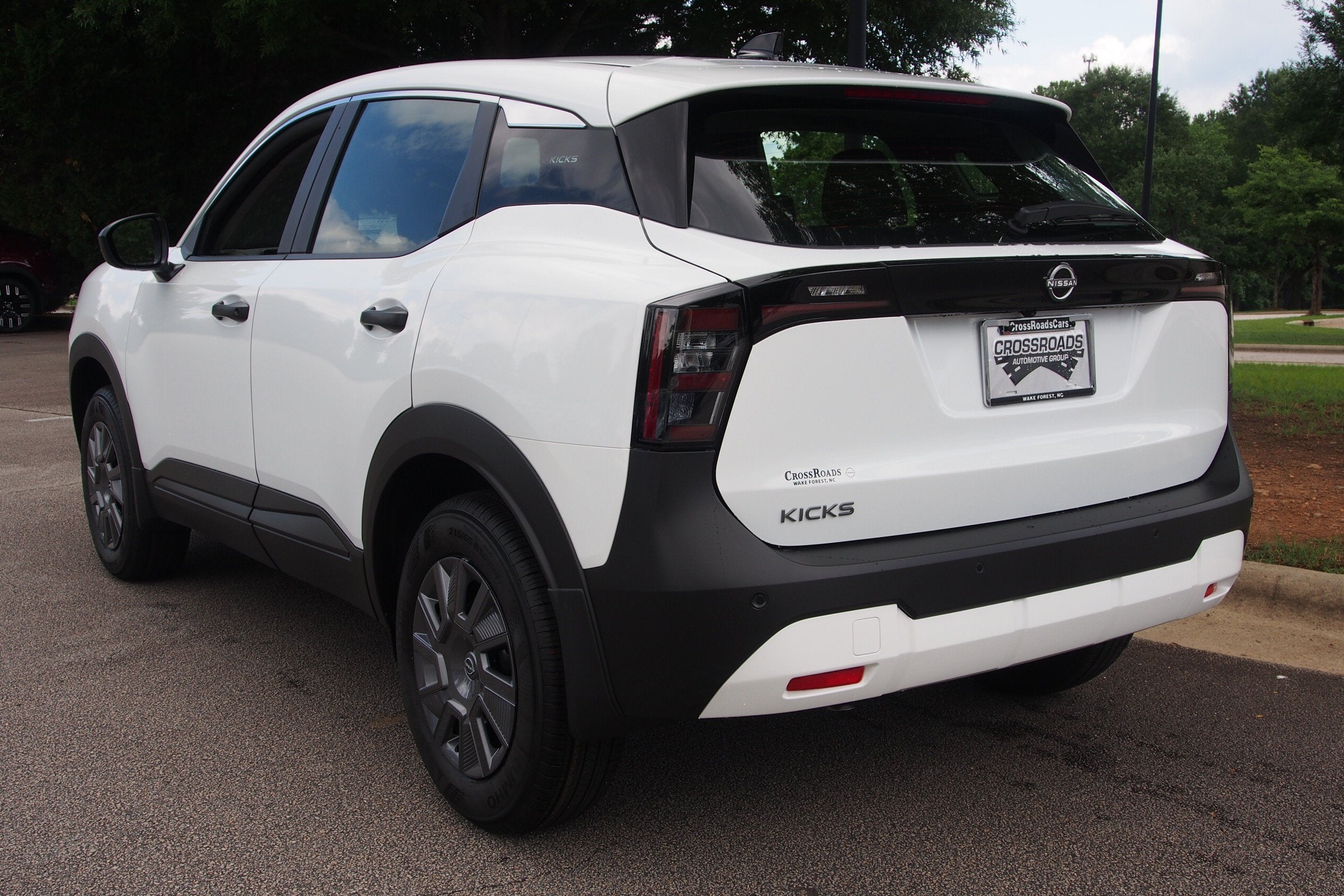 2026 Nissan Kicks S