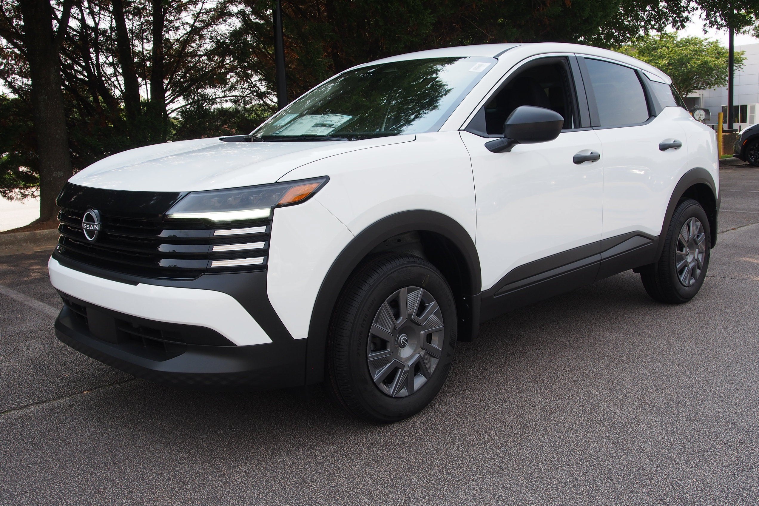2026 Nissan Kicks S