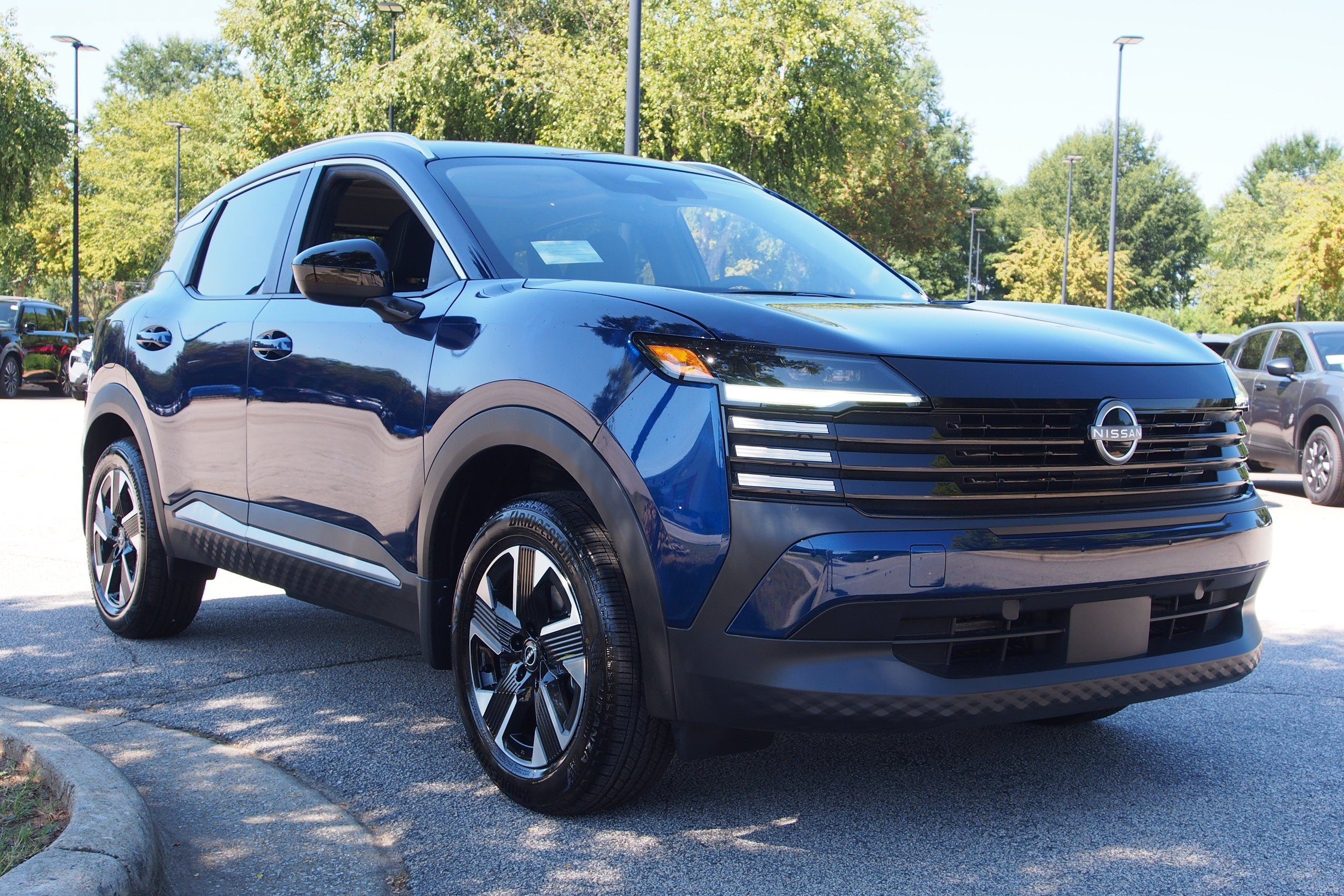 2027 Nissan Kicks SV