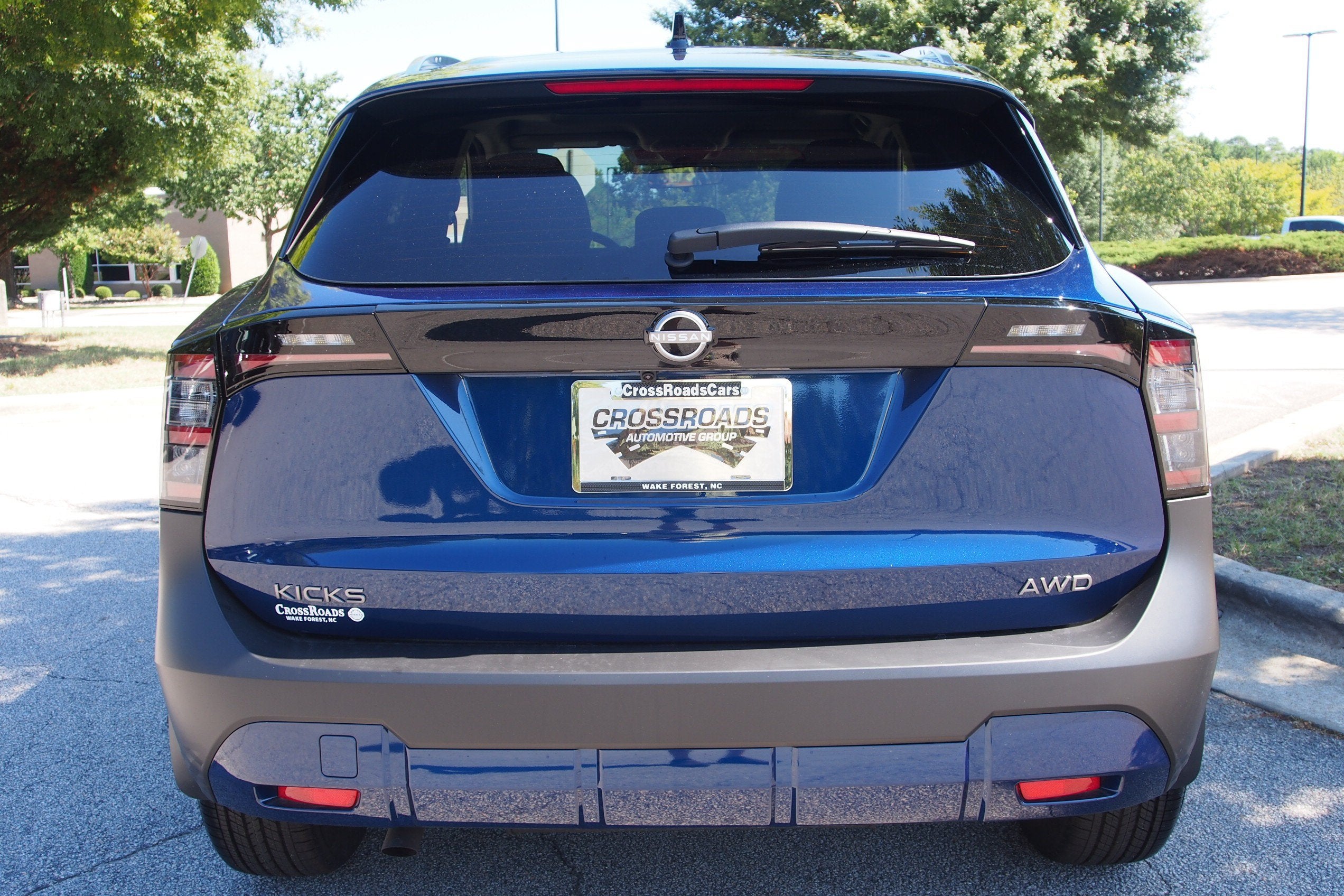 2027 Nissan Kicks SV
