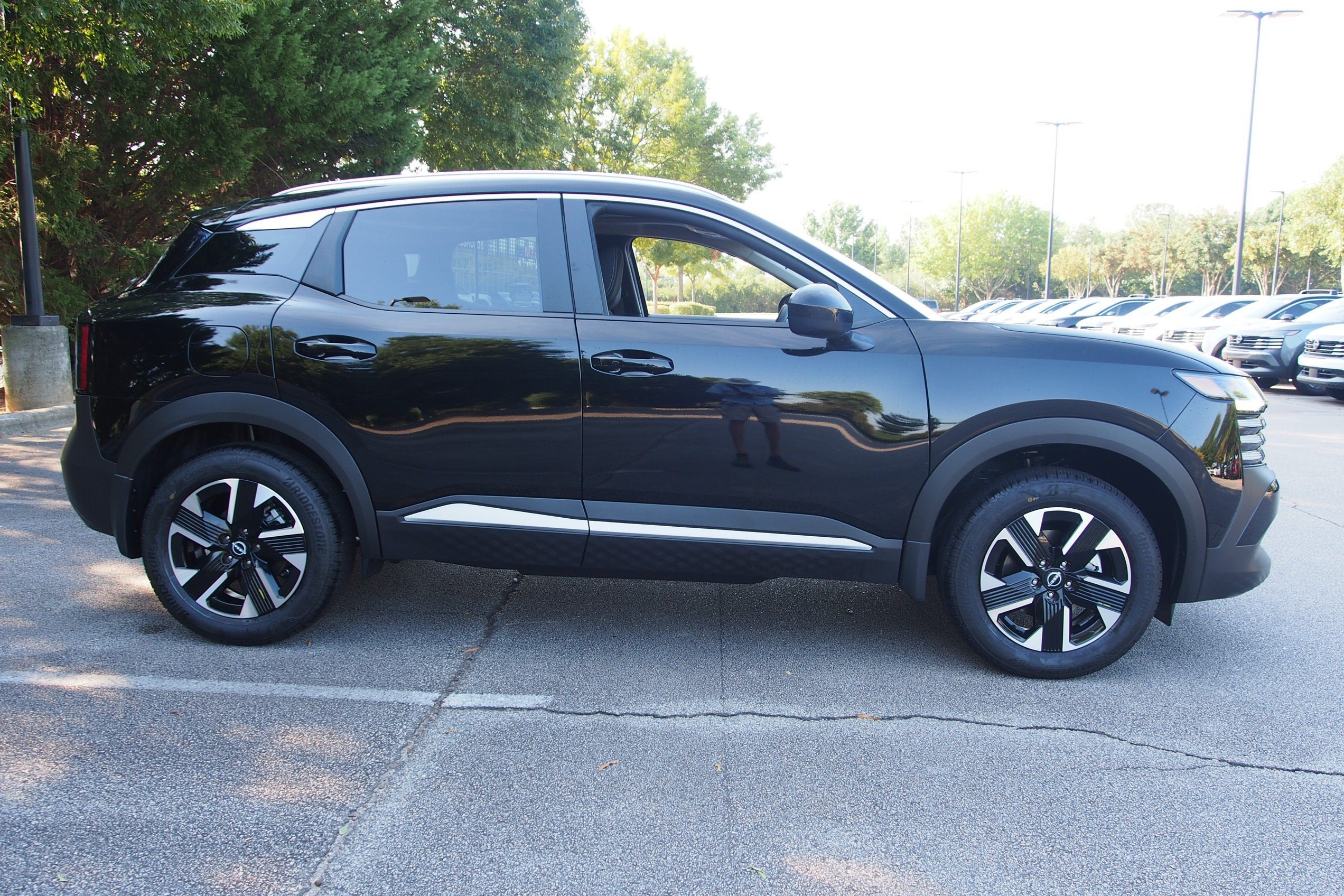 2027 Nissan Kicks SV