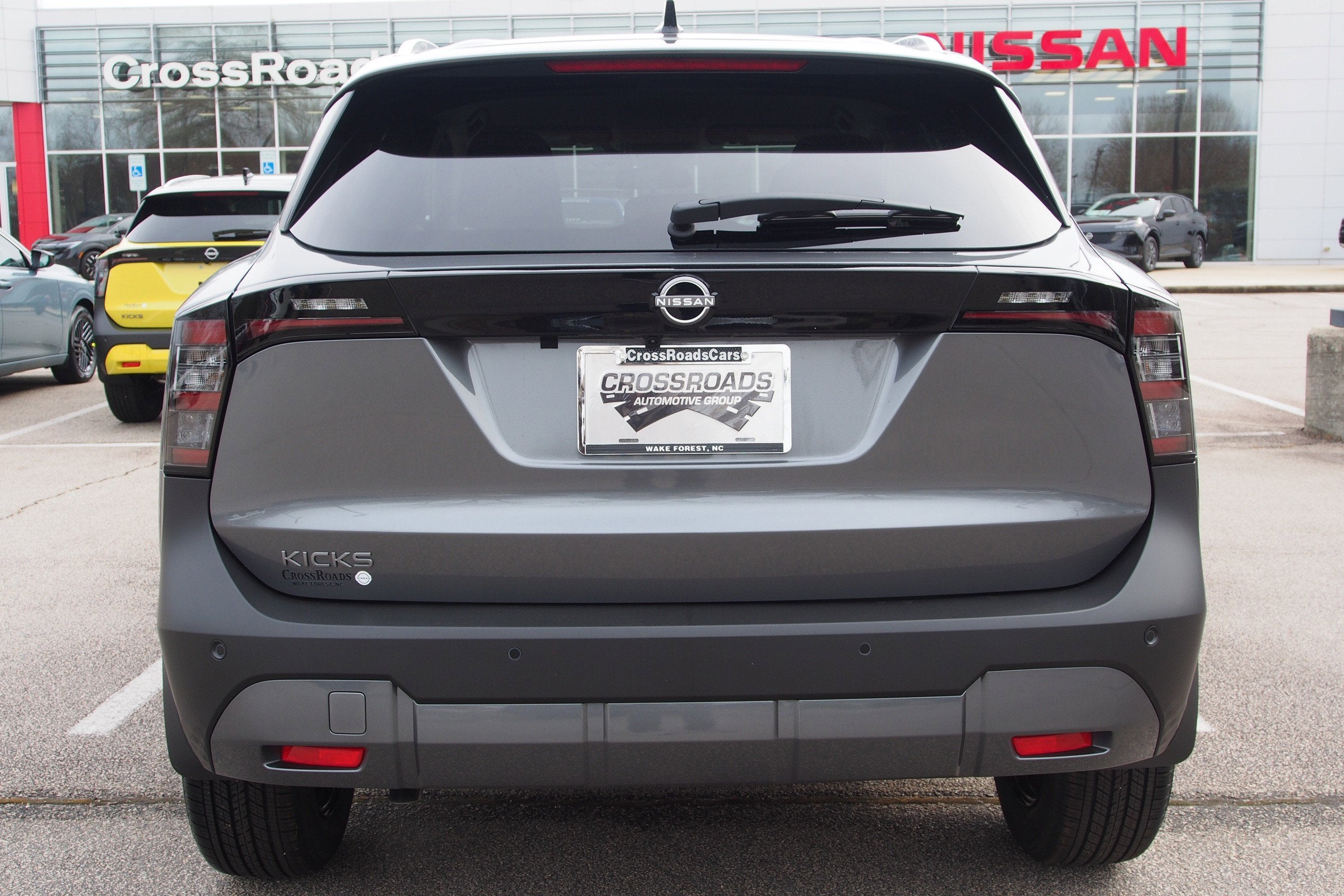 2026 Nissan Kicks SV