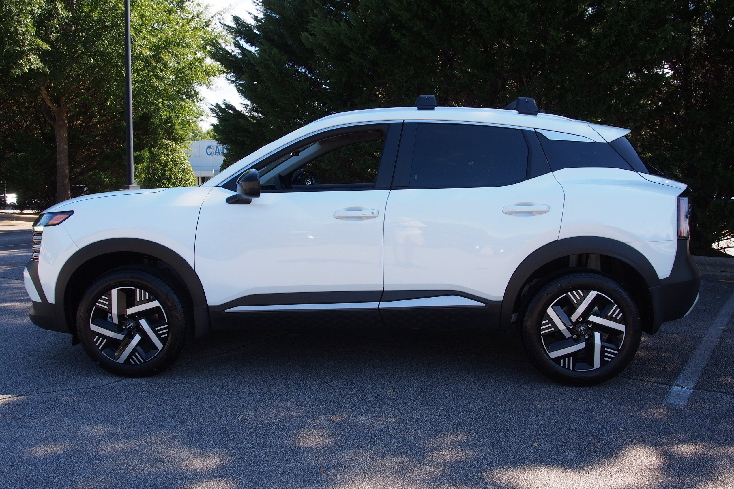 2027 Nissan Kicks SV