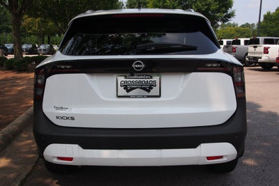 2026 Nissan Kicks SV