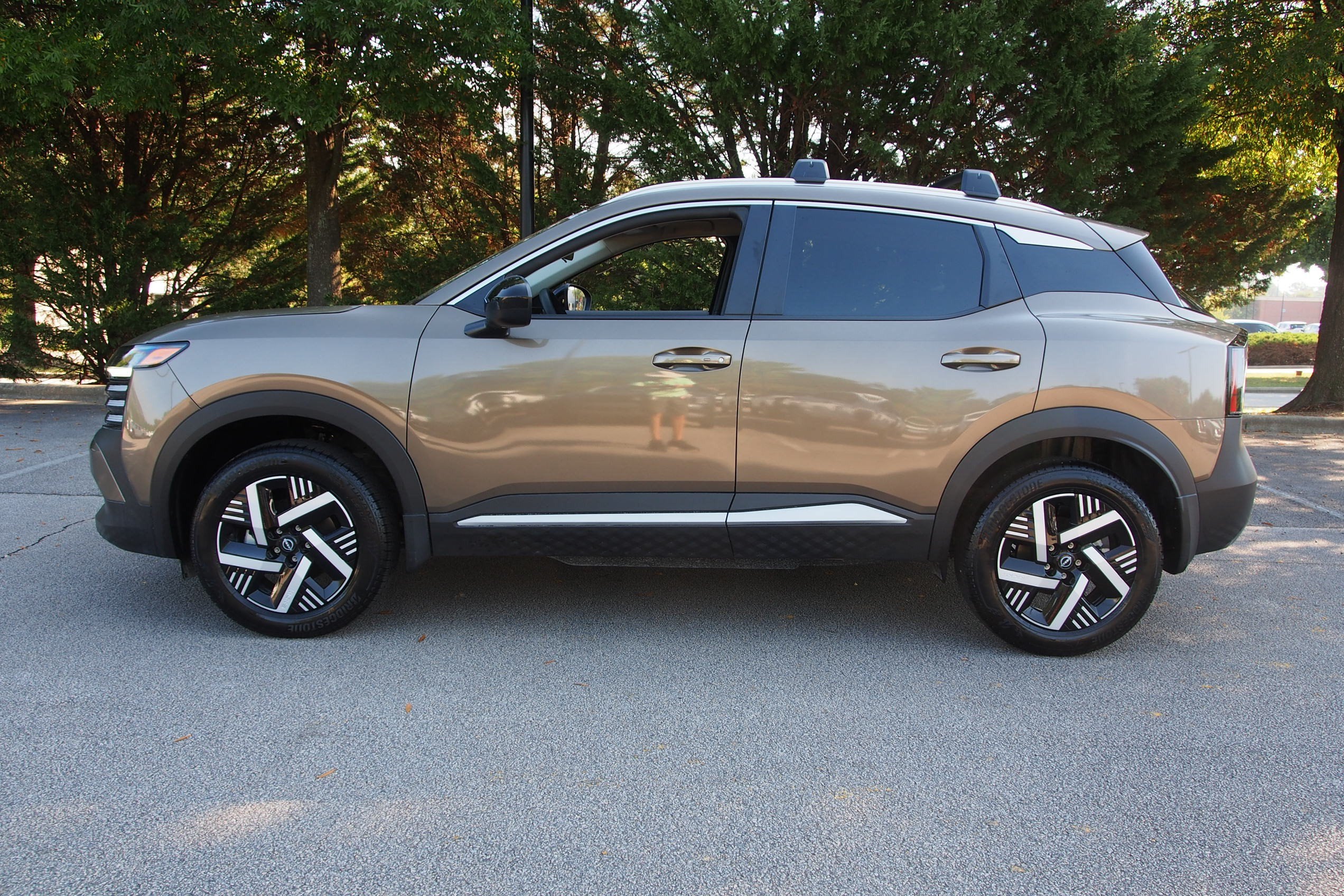 2027 Nissan Kicks SV